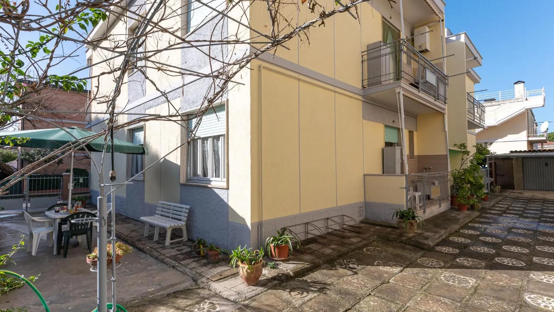 Apartment Casa Angela By Interhome Follonica